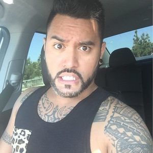 Meet your Posher, Arnaz